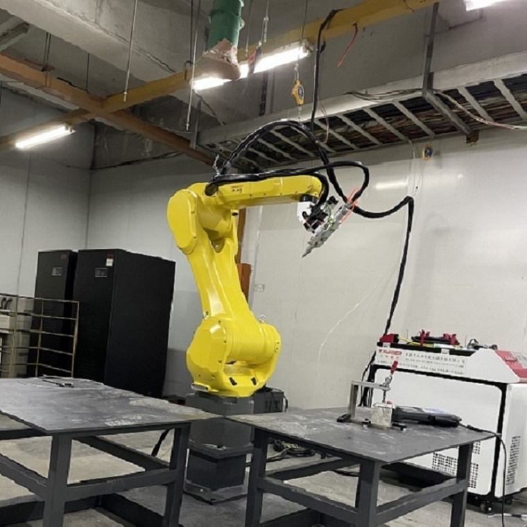 三維激光切割機(jī)設(shè)備、